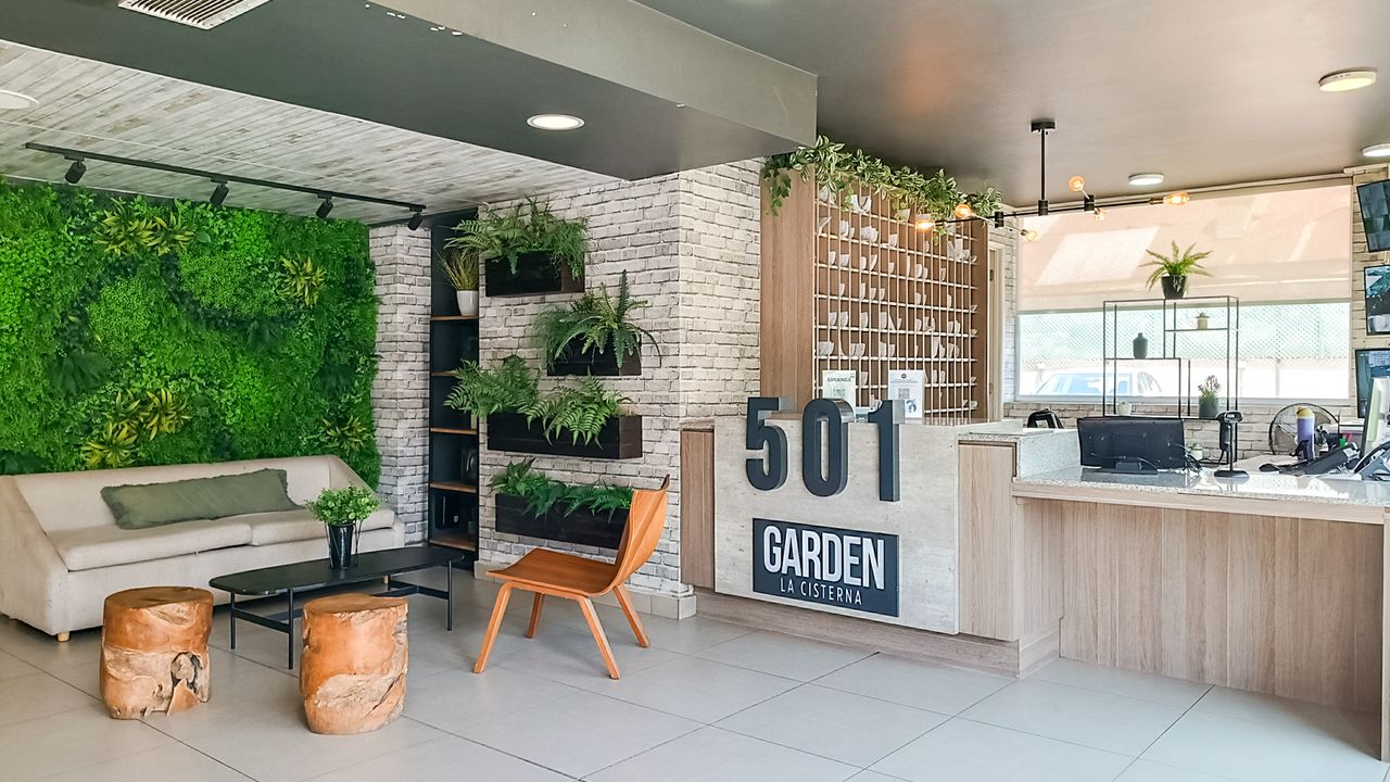 Garden La Cisterna 4