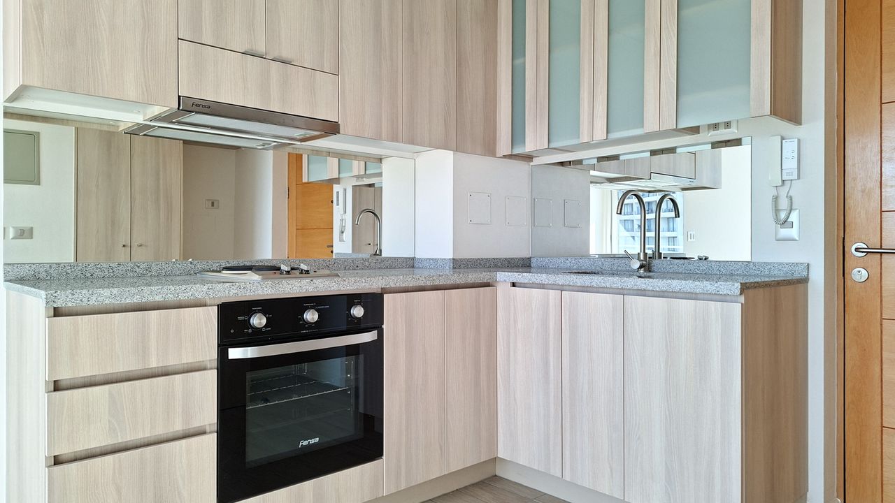83203 5