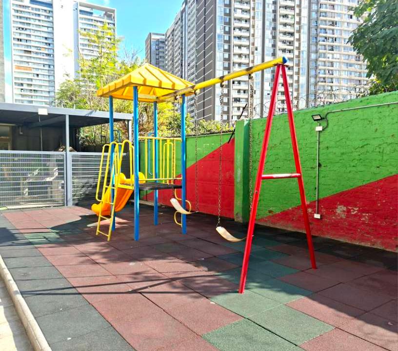 82053 5