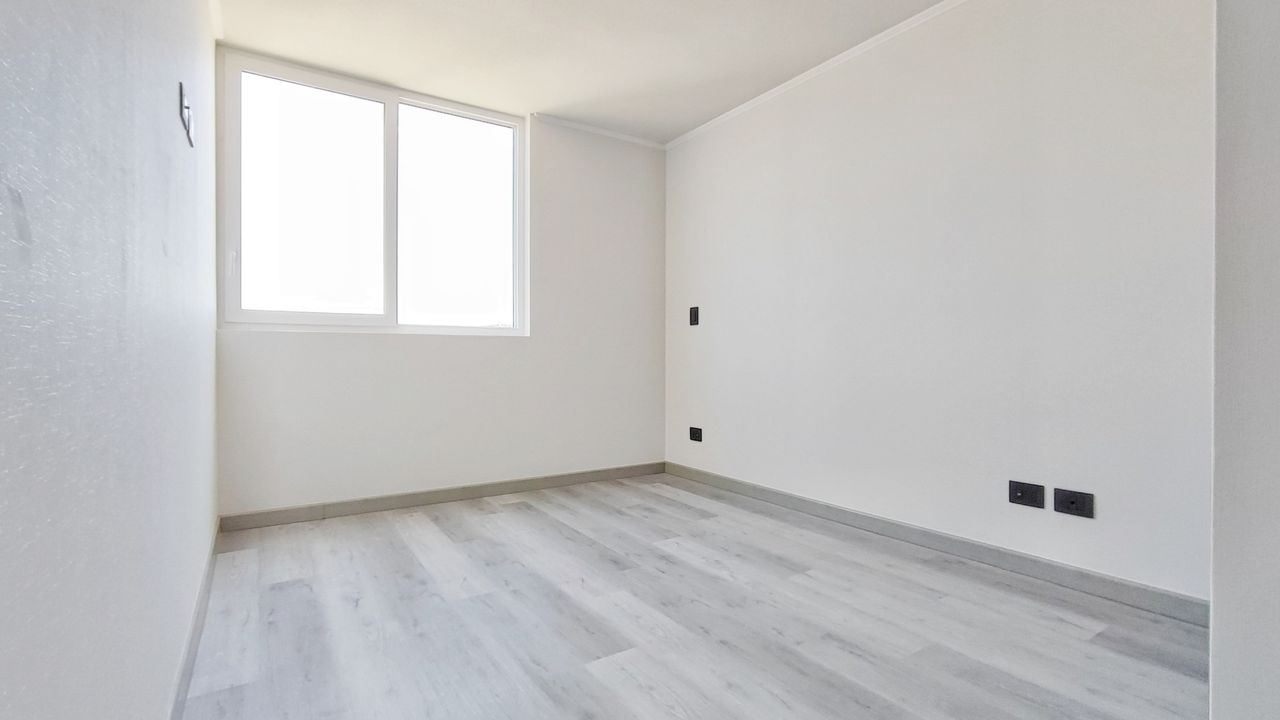 40553 5