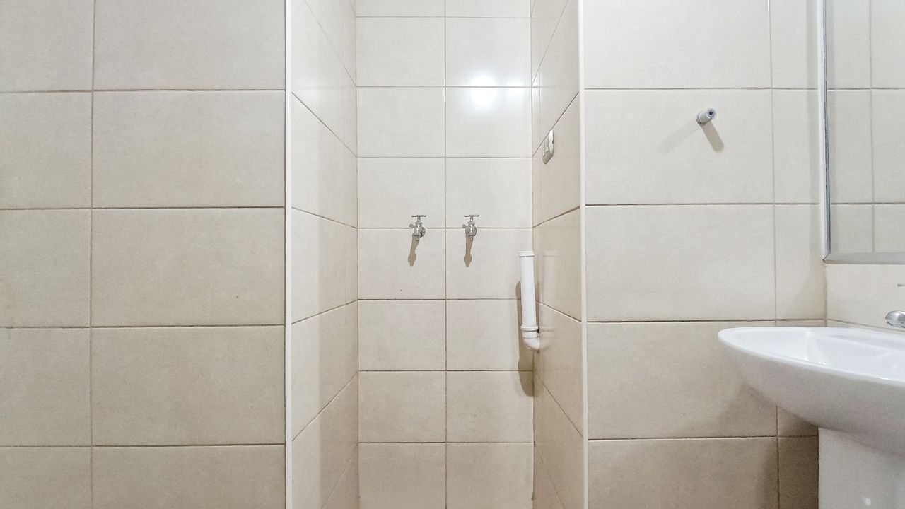 48873 5