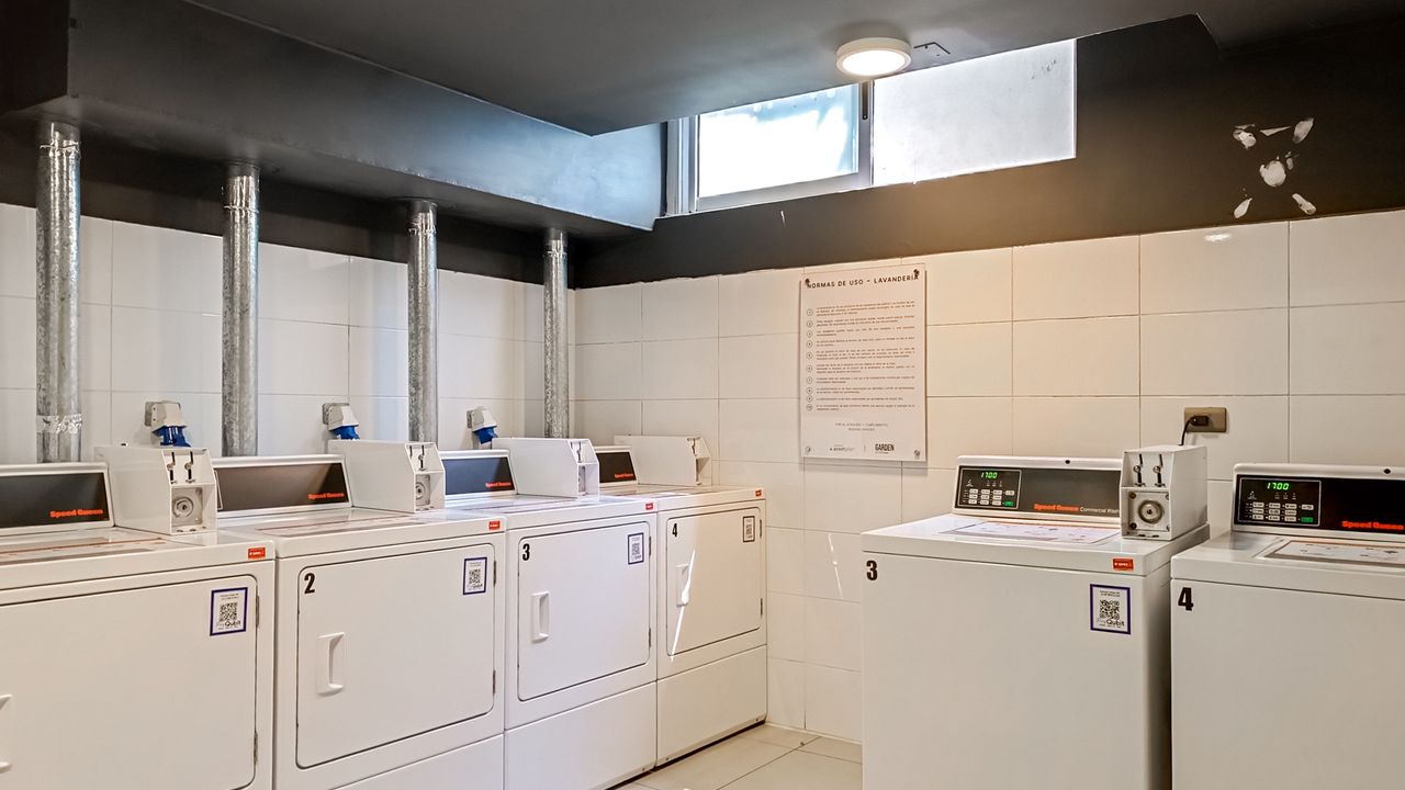 Garden La Cisterna 14