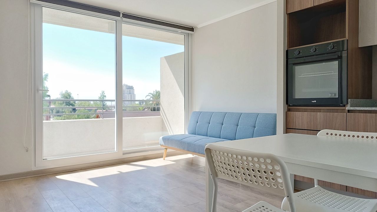 48928 5